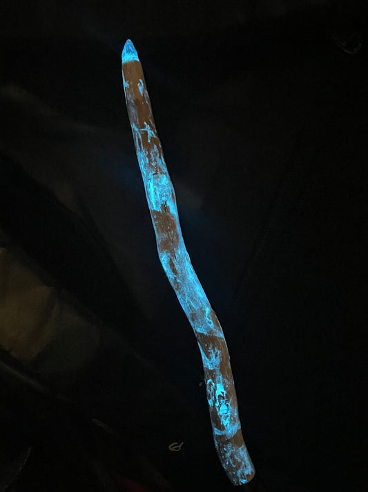 Blue kyanite wand